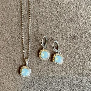 Whitewashed Cut Crystals